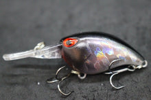 Load image into Gallery viewer, wLure 6cm 5g Deep Diving Tight Wobble Fishing Lure Fresh Water Hard Bait Flaoting Jerkbait 8# Hooks Insect Bait Crankbait C770
