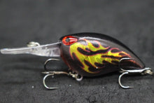 Load image into Gallery viewer, wLure 6cm 5g Deep Diving Tight Wobble Fishing Lure Fresh Water Hard Bait Flaoting Jerkbait 8# Hooks Insect Bait Crankbait C770
